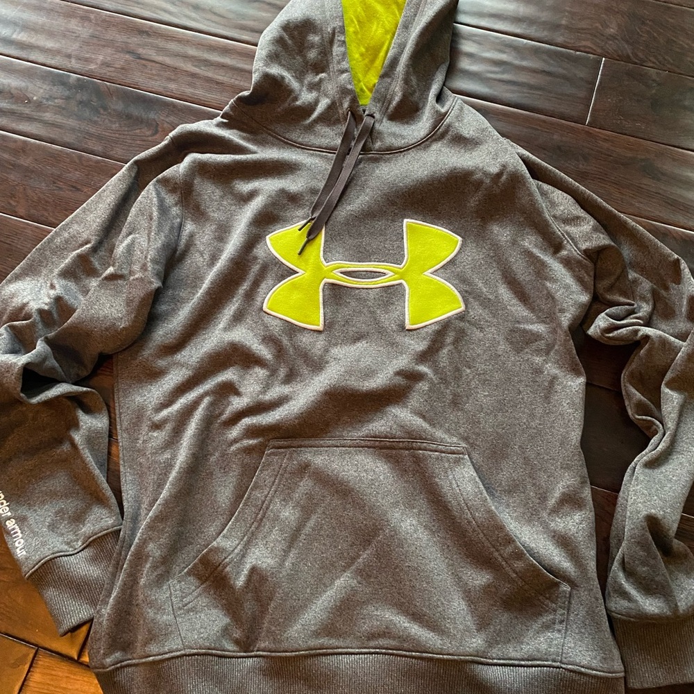 Under Armour hoodie